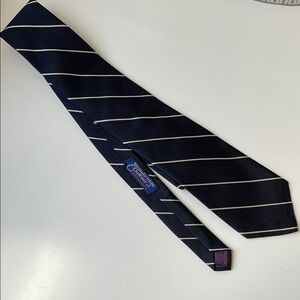 Rooster tie navy striped